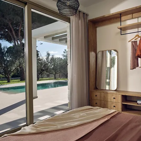 Oceanids Luxury Villas, By Thinkvilla